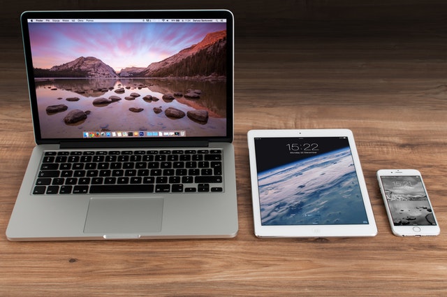 Macbook, iPad and iPhone